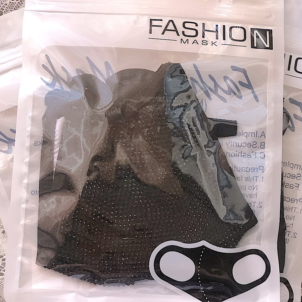 Face Mask - Picture 1 of 3